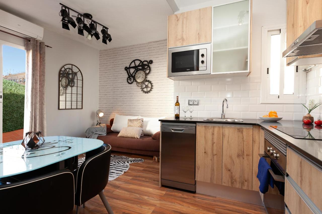 Penthouse In Sagrada Familia Apartman Barcelona Kültér fotó