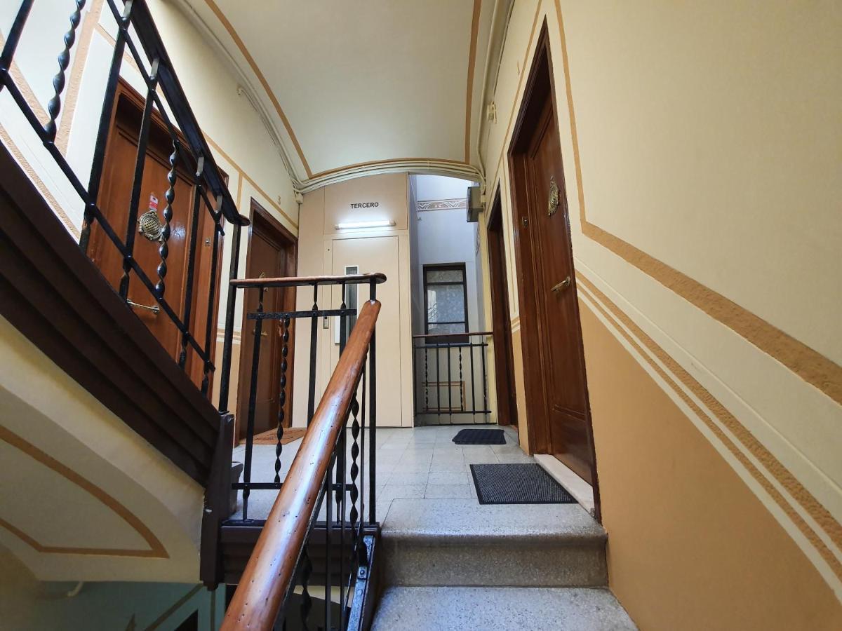 Penthouse In Sagrada Familia Apartman Barcelona Kültér fotó