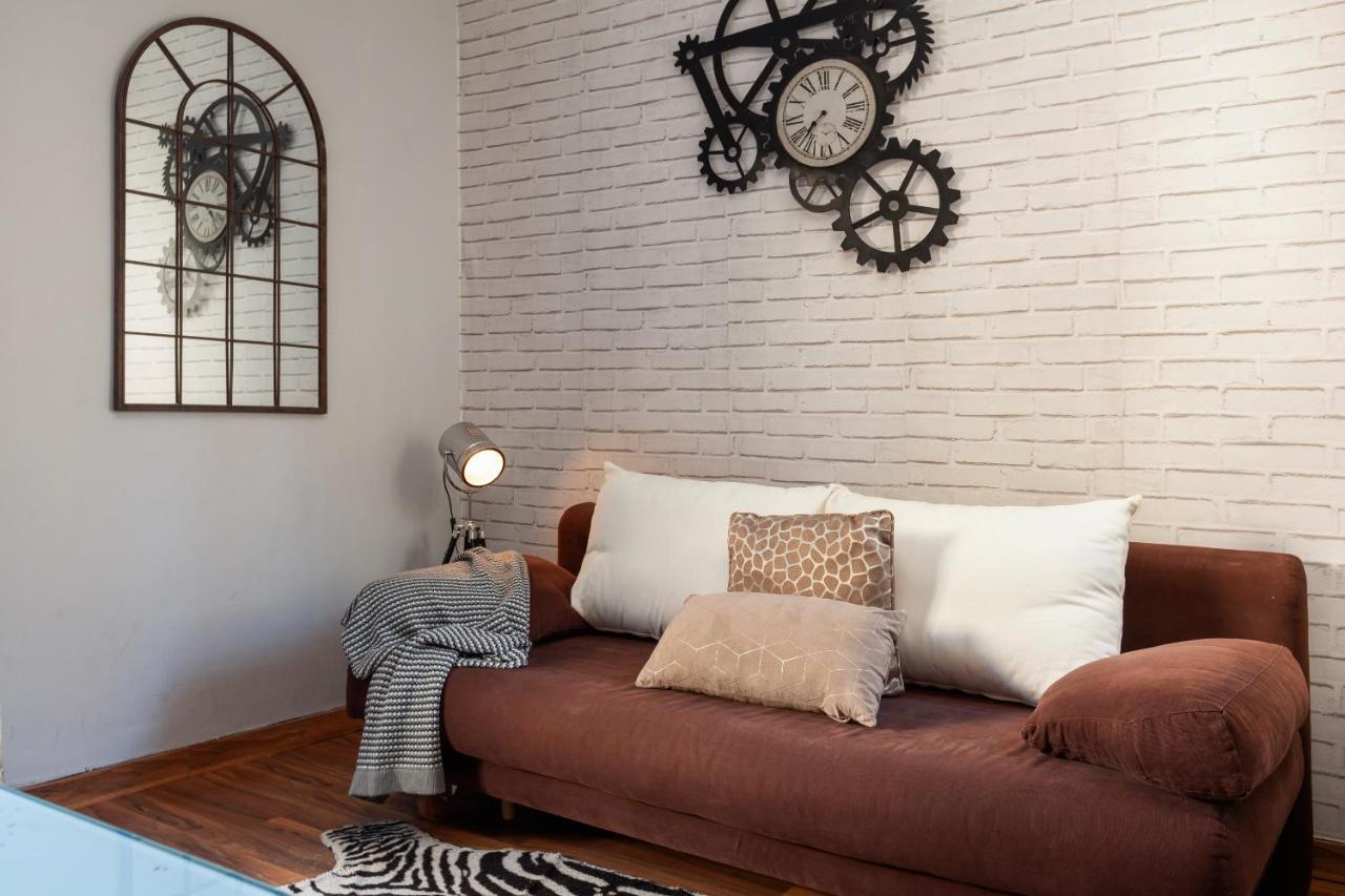 Penthouse In Sagrada Familia Apartman Barcelona Kültér fotó